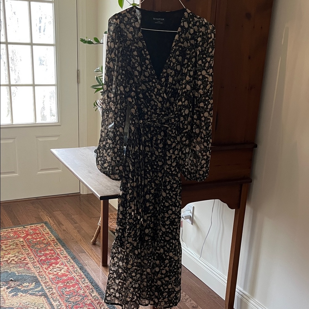MINKPINK Black and Cream Floral Long Sleeve Dress